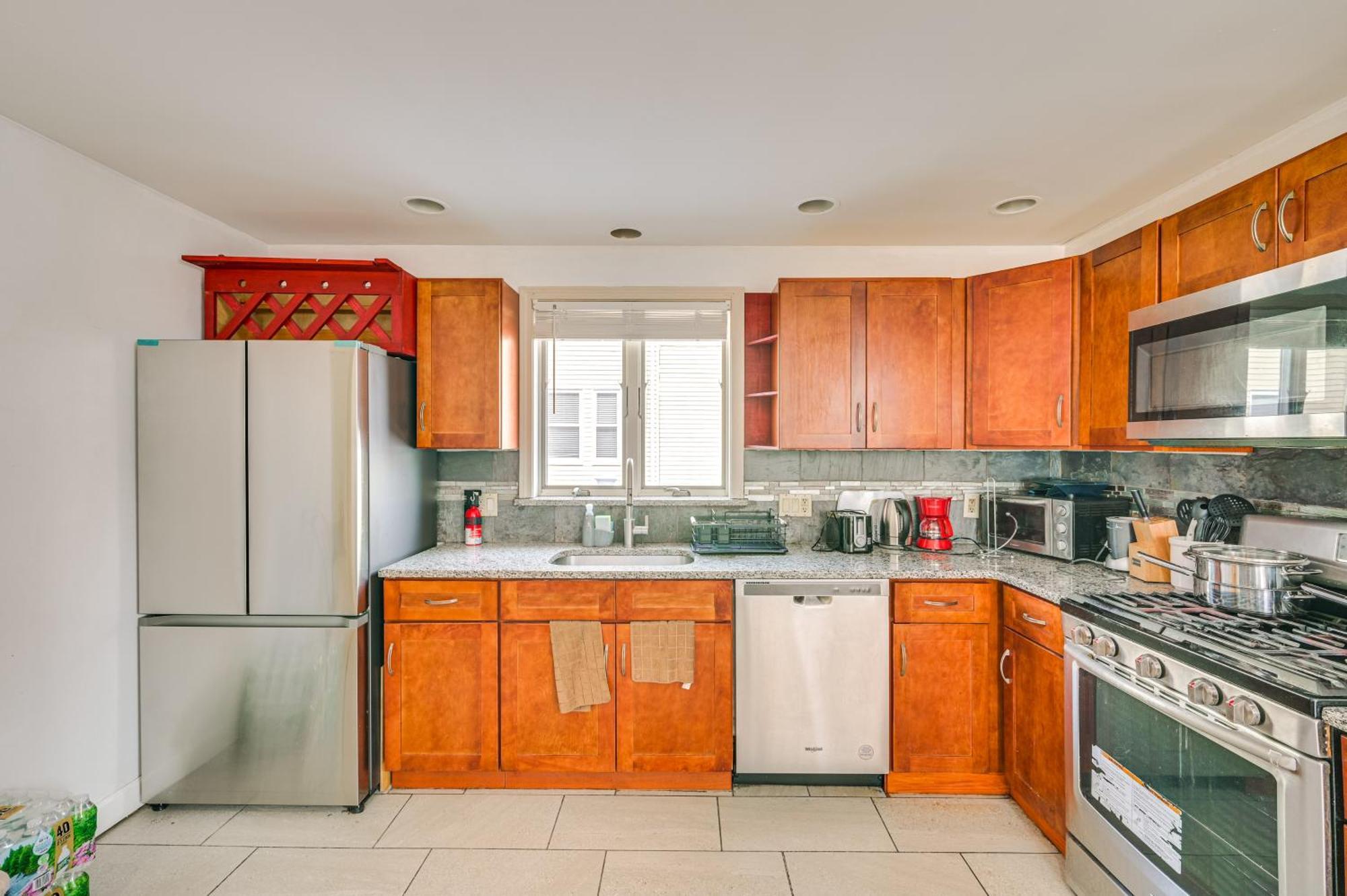 9 Mi To Dtwn Boston Cozy Malden Apartment Buitenkant foto