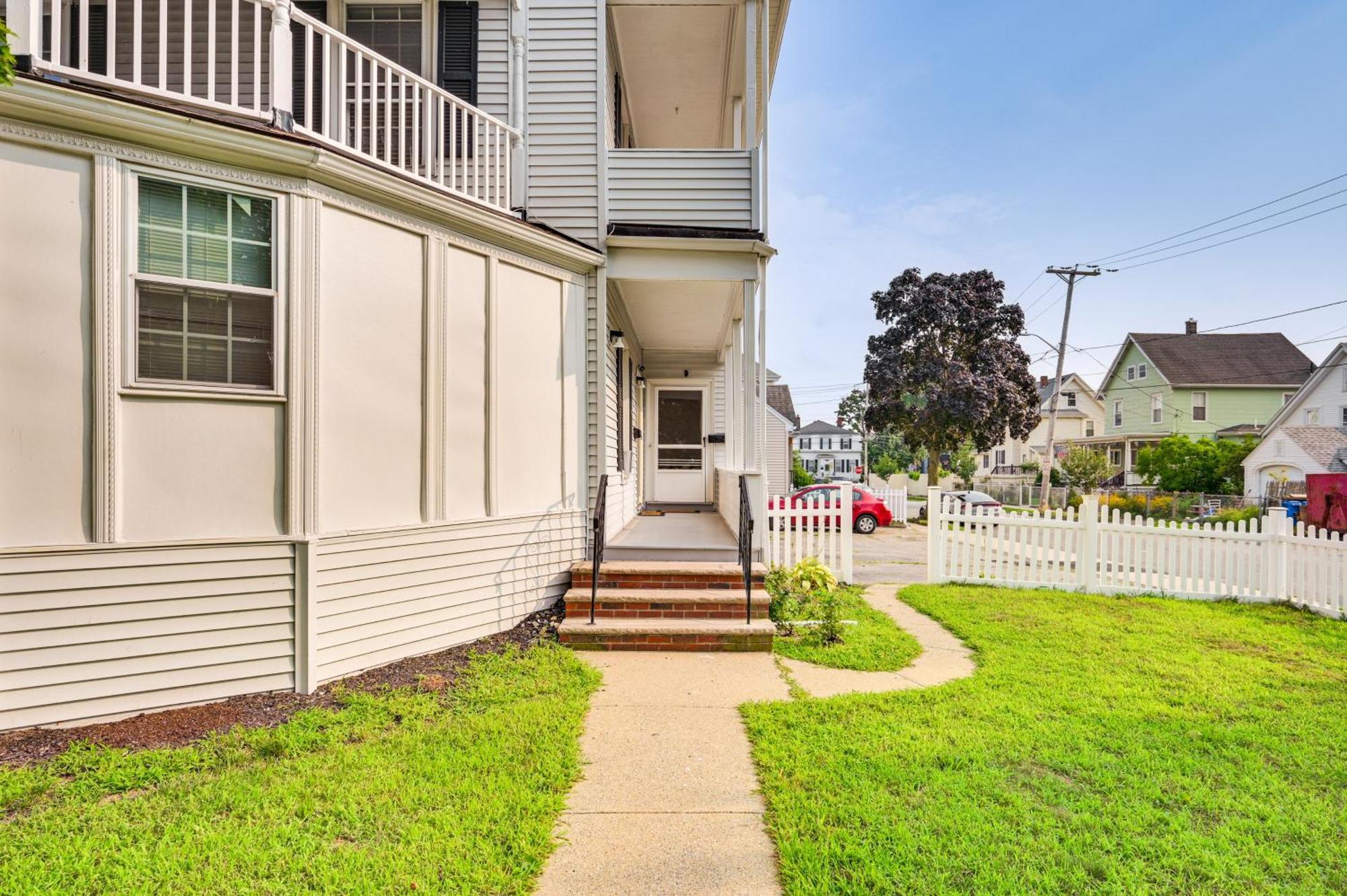 9 Mi To Dtwn Boston Cozy Malden Apartment Buitenkant foto